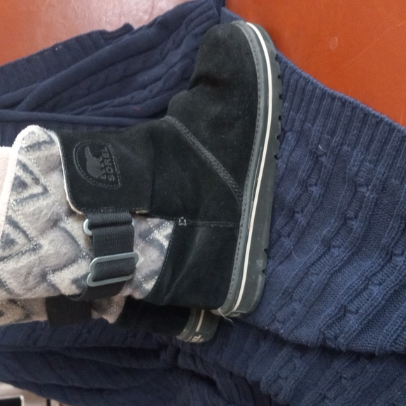 Sorel Black Suede Winter Boots - Picture 5 of 7